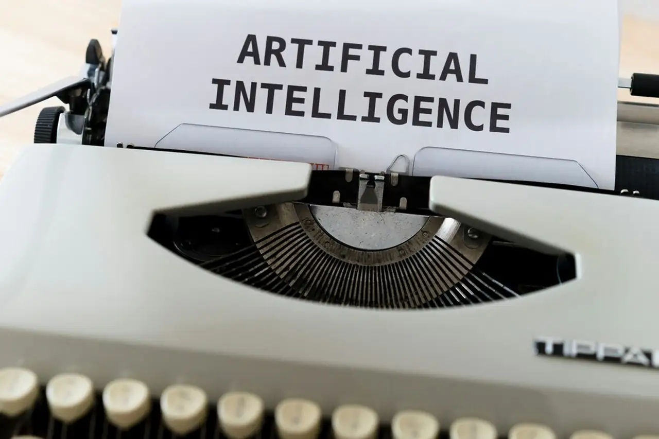 EU AI Act の運用ルールが日本企業に与える実務的影響:域外適用と社内対応の論点